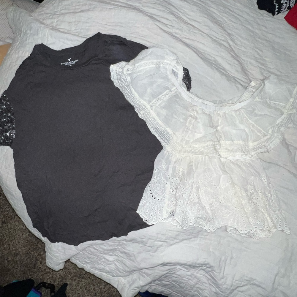 American Eagle Womens Medium shirts